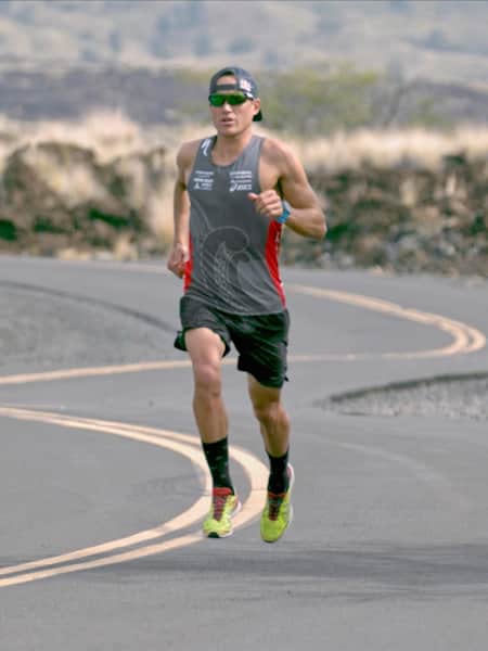 Running asfalto online