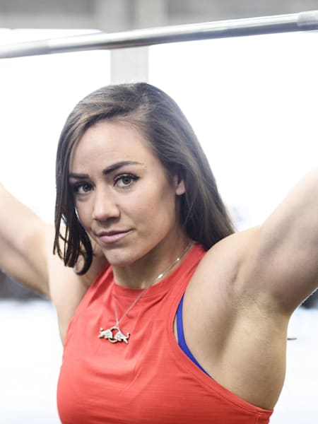 Camille Leblanc-Bazinet doet haar crossfit work out