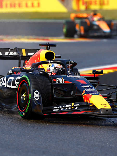 Max Verstappen bezkonkurencyjny w sprincie na Spa