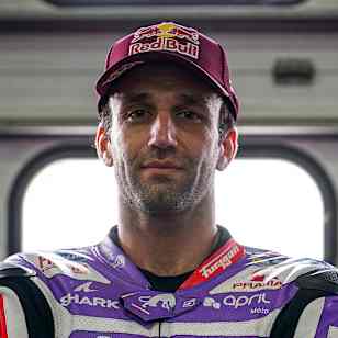 Portrait du pilote de MotoGP Johann Zarco.