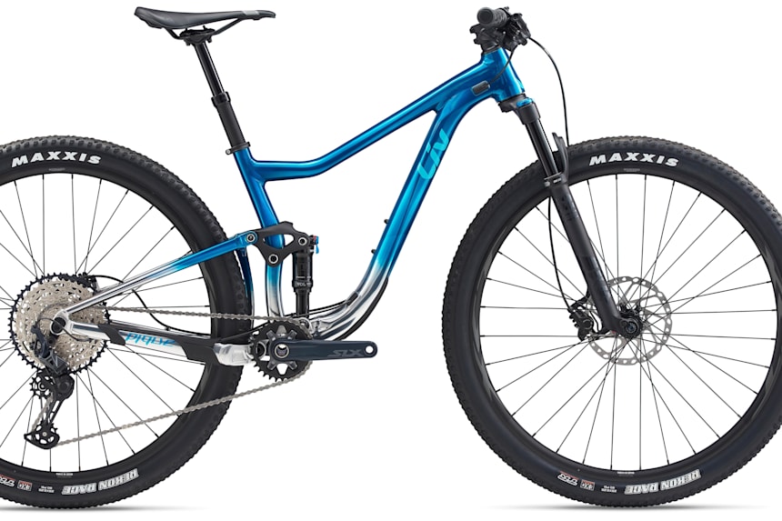 ladies cycle below 2000