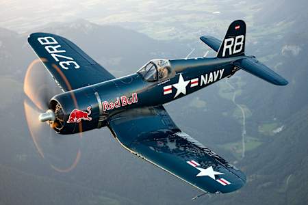 F4U-4 „Corsair“ Superseltenes Meisterstück mit gewaltigem Sound