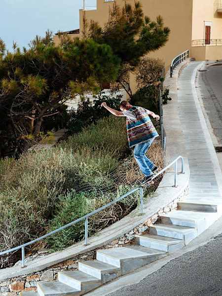 Feeblegrind από τον Alex Hallford Feeblegrind από τον Alex Hallford στην Τήνο