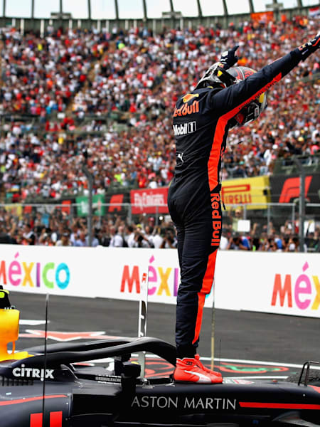 El holandés Max Verstappen celebra el triunfo en el Gran Premio de México de F1 2018 en el Autódromo Hermanos Rodríguez.