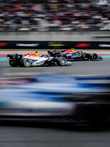 Isack Hadjar vs Arvid Lindblad w wyścigu F1 o GP Chin 2026