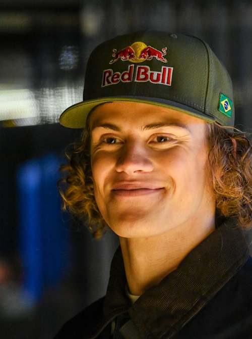 Lucas Pinheiro Braathen smiling – the Brazilian is known as the samba dancing sunny boy of skiing
