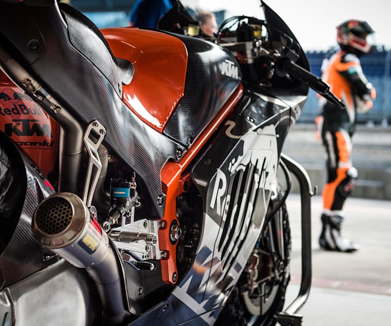 Technik Im Vergleich Motogp Vs Strassen Motorrad