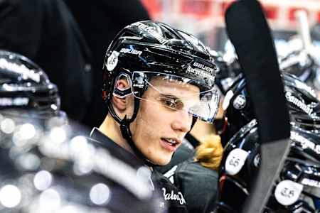 Juraj Slafkovskyn kyvyt on noteerattu myös Pohjois-Amerikassa.