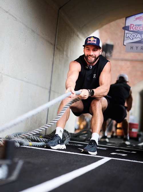 HYROX athlete Alexander Rončević tackles the Sled Pull station 