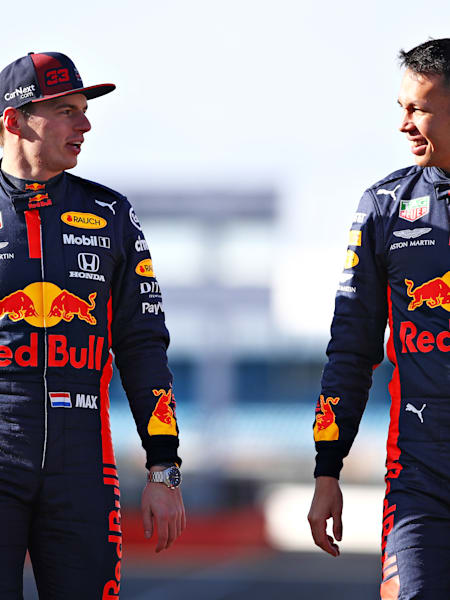 Le thaïlandais Alexander Albon est le coéquipier du Néerlandais Max Verstappen chez l'écurie F1 Aston Martin Red Bull Racing.