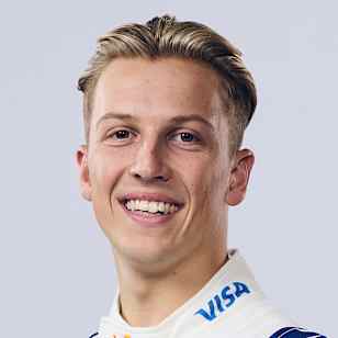 Liam Lawson pose pour un portrait.