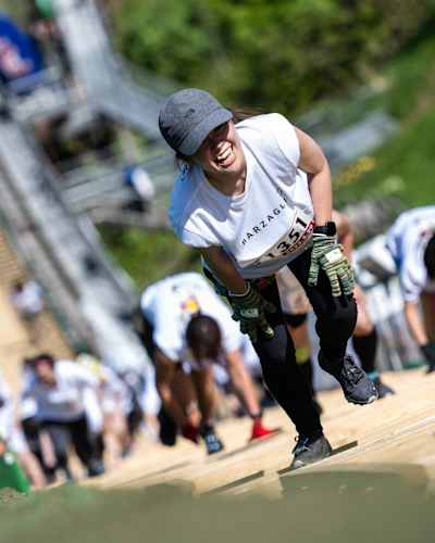 skylrk Tokyo pop up 限定 17pro 赤 レッド skylrk Tokyo pop up 限定 17pro 赤 レッド - メルカリ