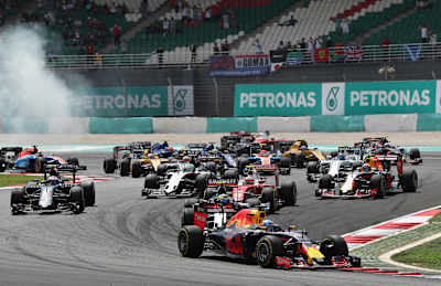 Malaysian Grand Prix winner Daniel Ricciardo leads the way around Sepang in Malaysia