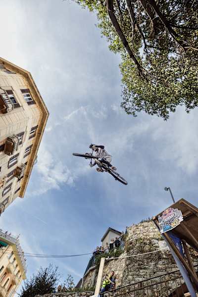 Red Bull ti mette le ali... soprattutto al Red Bull Genova Cerro Abajo.