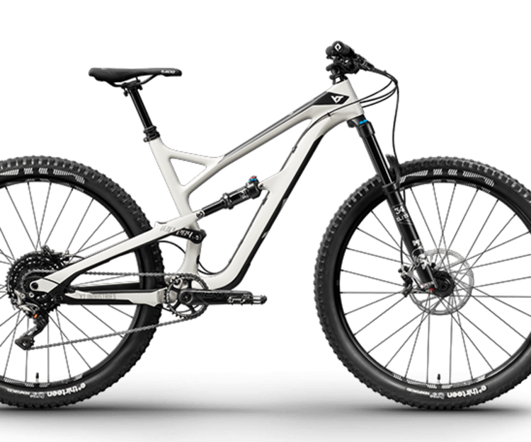 best women s mountain bikes 2020 the top 10 mtbs