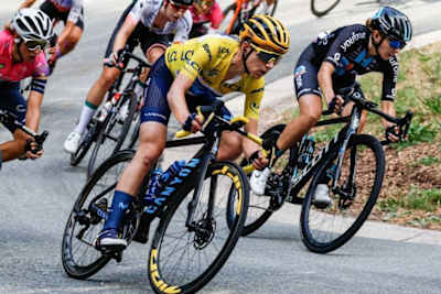 Die Radfahrerin Annemiek van Vleuten gehörte zu ihrer aktiven Zeit zu den Favoritinnen der Tour de France der Frauen.