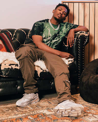 Portrait of music producer Jermaine Elliott.