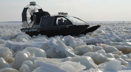 Arctic airboat