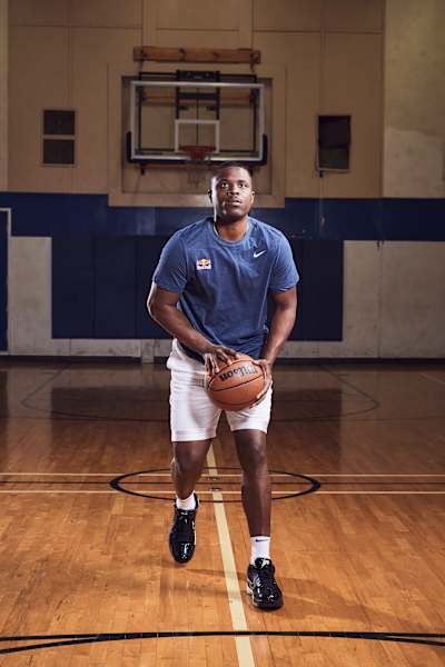 Basketballcoach Chris Matthews, auch bekannt als Lethal Shooter.