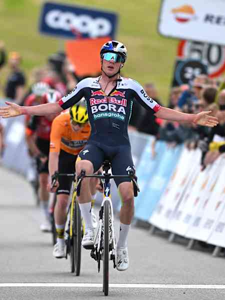 Maxim Van Gils gewinnt die 3. Etappe der Tour of Norway