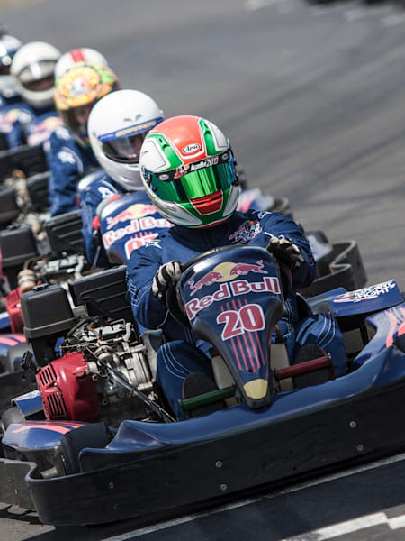 世界最速のアマチュアカートレーサー決定戦！RED BULL KART FIGHT 参加
