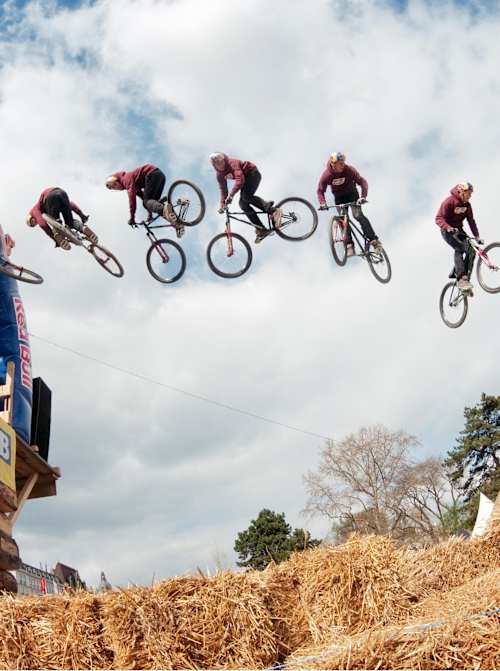 Szymon Godziek at Vienna Air Kind trace 