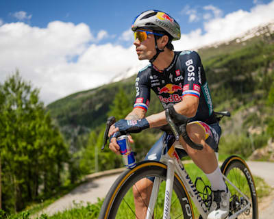 Primož Roglič während eines Shootings für die Einführung von Red Bull - BORA - hansgrohe im Juni .2024.