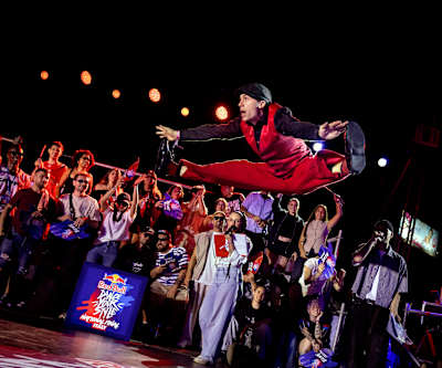 Tommy Bounce, 17 ans, danseur de locking, à la finale nationale de Naples