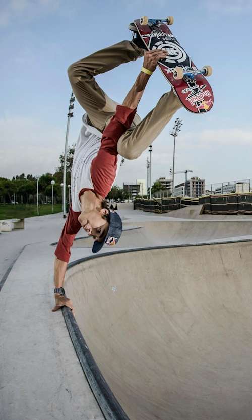 Danny Léon - Skate : Vidéos, photos, actualités.. Skate