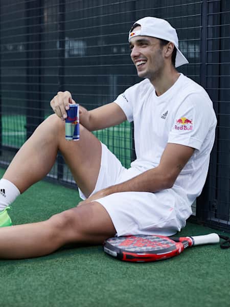 Welche Ausrüstung Wird Für Padel Benötigt?