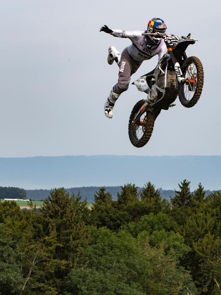 Mat Rebeaud - Raw 100