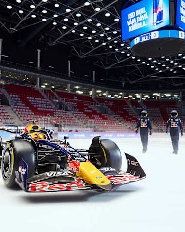 Monopost F1 na Red Bull roadshow 
