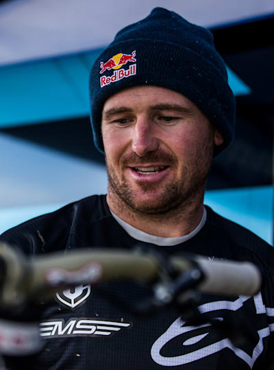 Brook Macdonald quarantine half marathon red