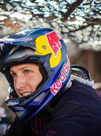 Brandon Semenuk Merebut Gelar Ketiga di Red Bull Rampage 2019 #BERITAHARIINI #JOB #CASTING #NEWS #HIPSTERHUB