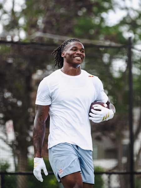 Jeremiah Smith, a dynamic wide receiver at Ohio State