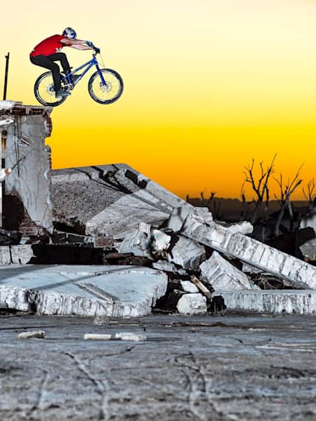 Street Trials Cyclist Danny MacAskill s Epecuen Video