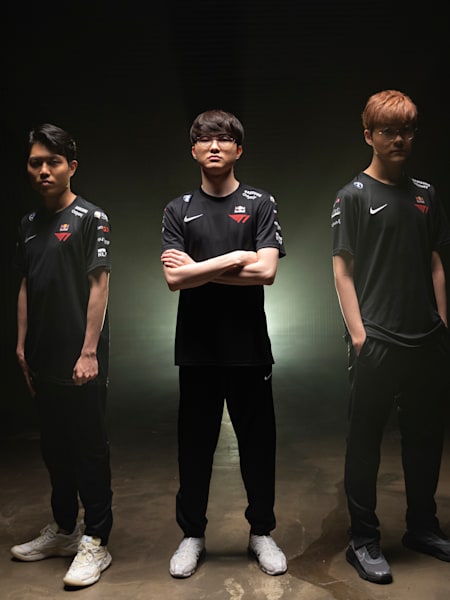 An image of T1's LCK League of Legends team.