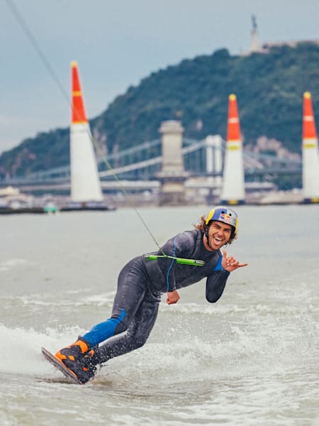Szebasztian Szolath au championnat du monde Red Bull Air Race à Budapest