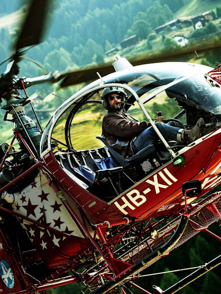 René Schudel im Helikopter