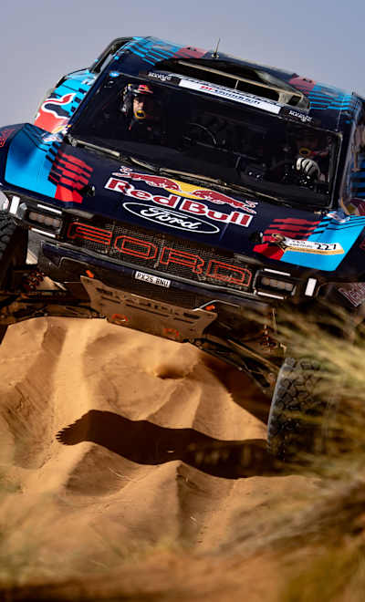 Nani Roma durante el prólogo antes del Rallye du Maroc en Arfud, Marruecos, el 14 de octubre de 2025. 