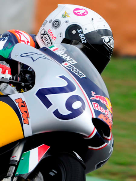 Stefano Manzi racing the Rookies Test in Estoril 2012