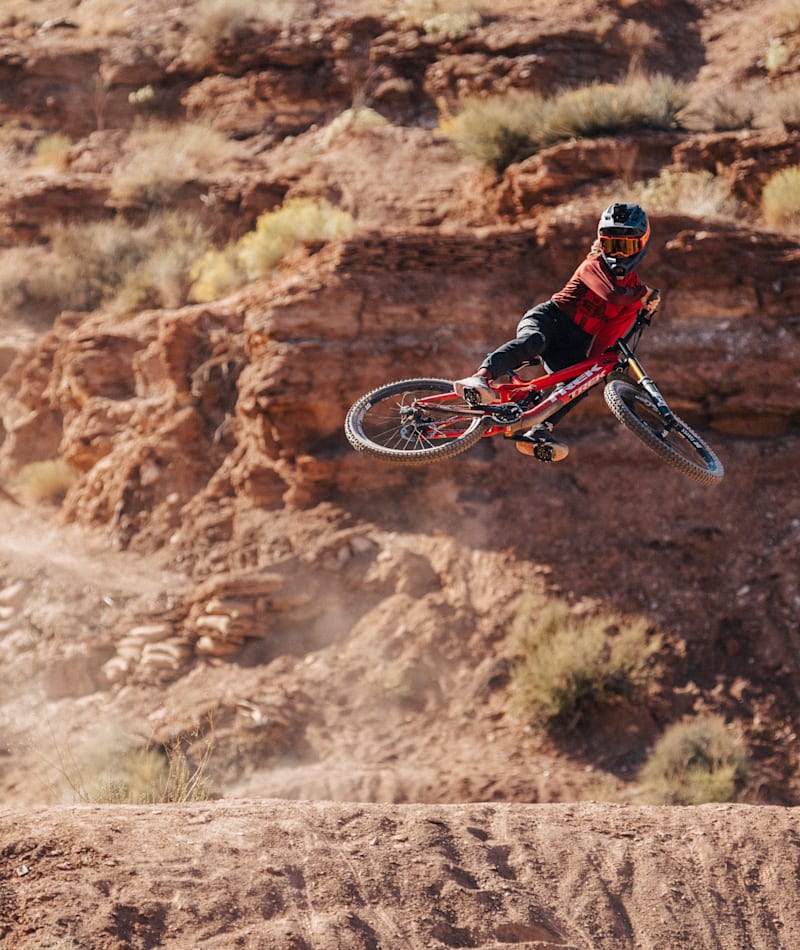 Watch UCI MTB World Cup Vallnord Live Video Stream