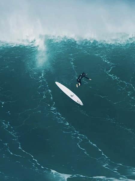 Big wave online surfing wipeouts