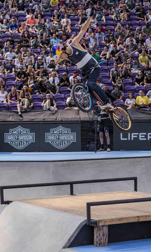 ダニエル・デアーズ | BMX