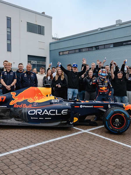 F1-auto Suomessa - Automiitin porukka