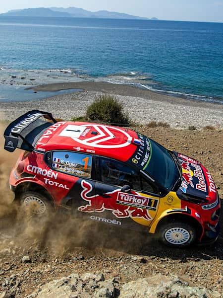 Le Français Sébastien Ogier pilote sa voiture sur le parcours du Rallye de Turquie, étape du championnat du monde WRC 2019.