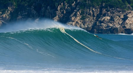 Huge XXL swell at Mexi-Pipe, Puerto Escondido, Mexico