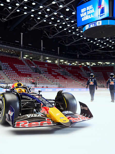 Monopost F1 na Red Bull roadshow 