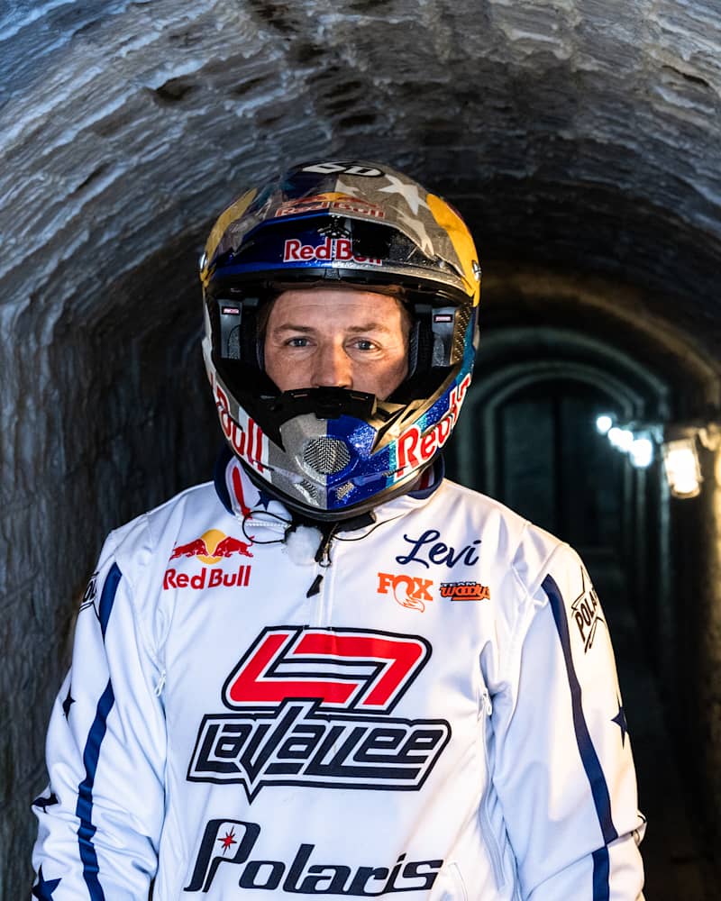 Red bull snowmobile helmet clearance