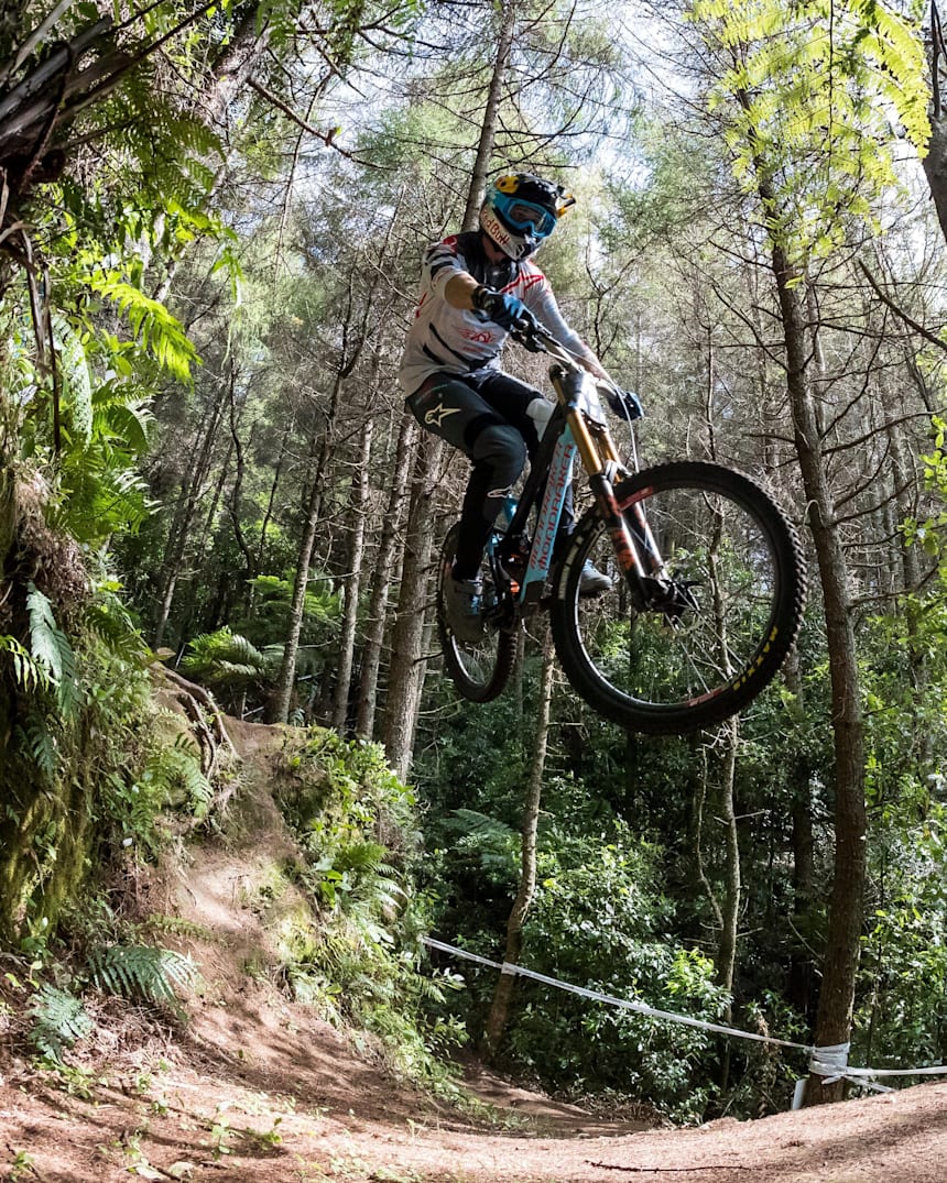 brook macdonald mtb
